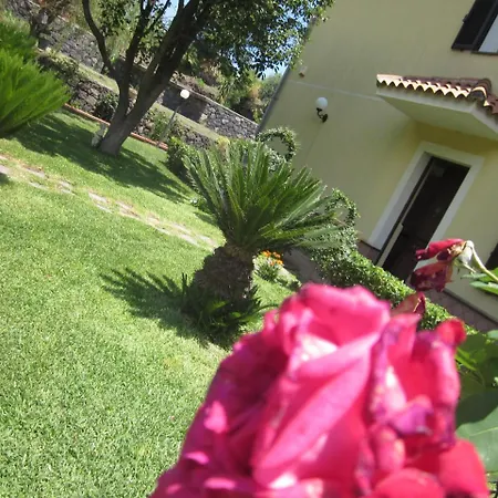 Boutique Di Charme Etna-relax-natura Couette-café Zafferana Etnea